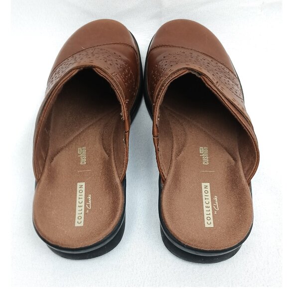 Collection by Clarks Brown Soft Cushion Slip On Clogs Size 7.5 WIDE WIDTH - Picture 6 of 9